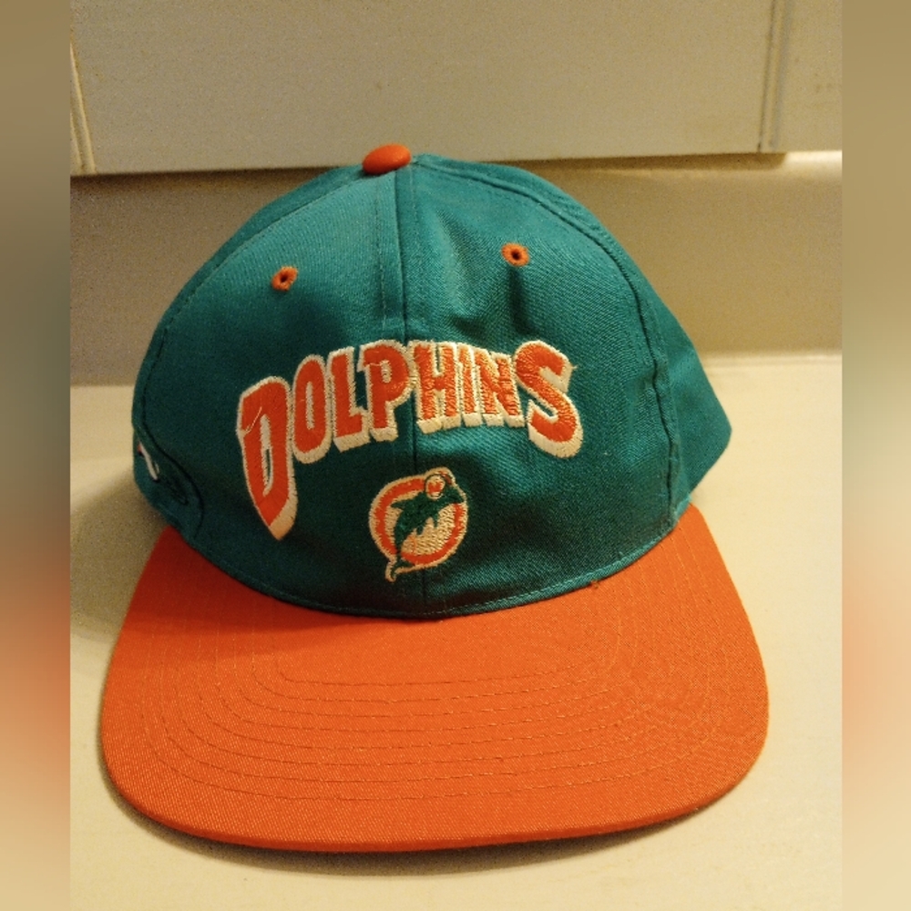 Annco Team NFL Miami Dolphins Vintage 90's Green Bill Snapback Hat